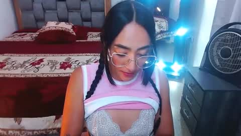 julieta art1 online show from February 20, 10:04 pm