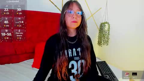 Julieta  online show from January 12, 9:09 pm