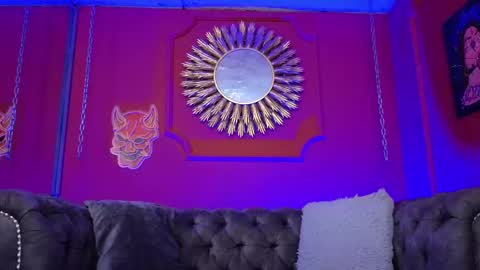  Julieta  online show from April 25, 1:41 pm