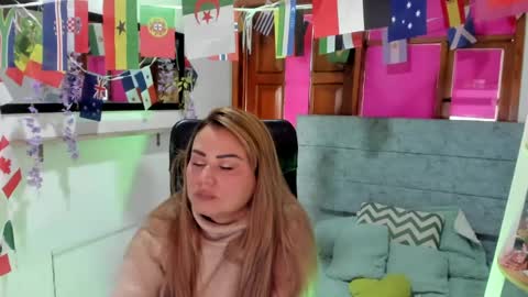 julieta_star69 online show from June 21, 1:04 pm