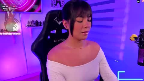 Julieta  online show from October 23, 12:49 am