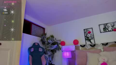 Snapshot of julietha_bianco_ chatting on October 20, 1:58 pm Julietha online show from October 20, 1:58 pm