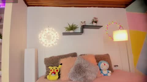 Snapshot of julietha_bianco_ chatting on March 8, 1:12 pm Julietha online show from March 8, 1:12 pm
