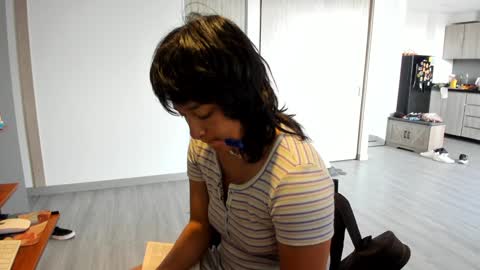 juliethkain online show from January 31, 9:37 pm