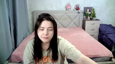 Snapshot of julietkalen chatting on January 10, 5:58 am Julietkitty online show from January 10, 5:58 am