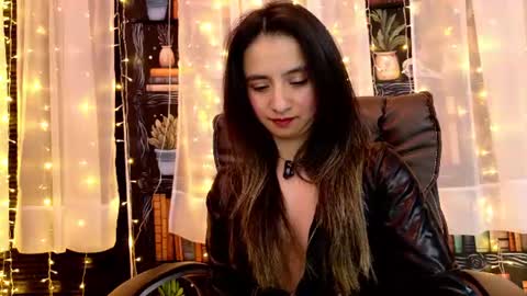Julietta Jackson online show from July 23, 1:58 am