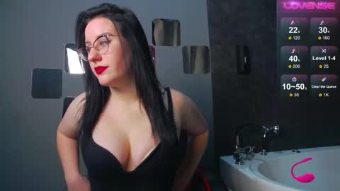 JuliyaMayers online show from January 21, 2:22 am