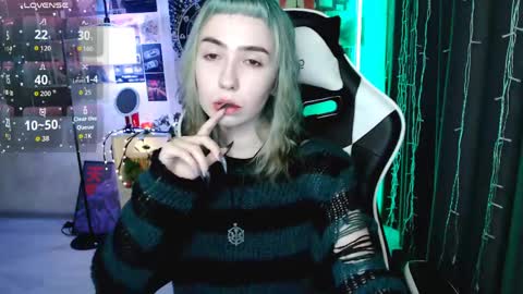 Baroness Von Cringe online show from April 12, 5:49 pm