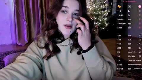 Julie online show from January 15, 11:10 am