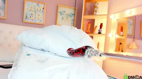 Snapshot of julyanna_ chatting on October 8, 9:41 pm Juliana online show from October 8, 9:41 pm