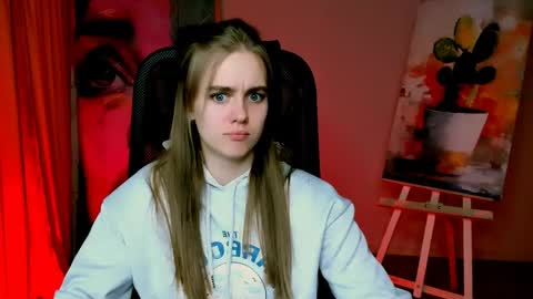 junewoods online show from April 27, 1:41 pm