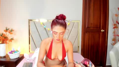 Jupiter Fox online show from April 1, 1:39 am