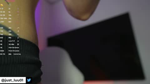 Lu online show from April 22, 5:37 am