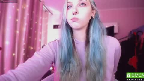 justmeowgirl online show from April 26, 5:49 am