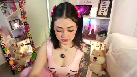 Emy online show from April 23, 11:29 pm