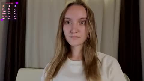 Kate online show from July 22, 4:52 pm