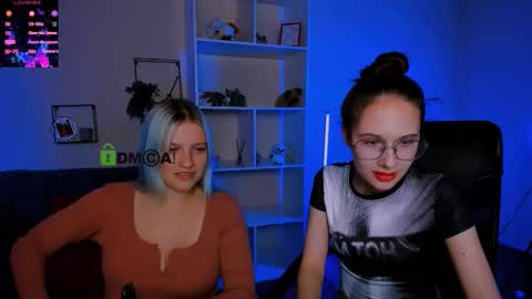 Snapshot of kaela_spell_ chatting on October 13, 8:33 pm kaela_spell_ online show from October 13, 8:33 pm