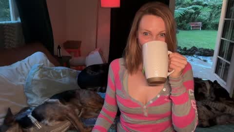 Kailee Smile online show from March 4, 4:30 am