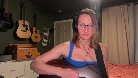 Kailee Smile online show from May 9, 5:09 am