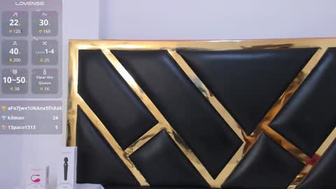 kelly online show from September 12, 3:08 pm