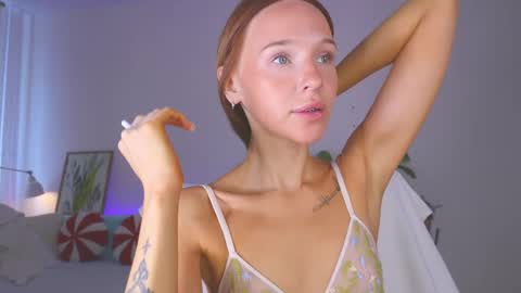 My name is Mia Pleasures to see you Lets have good time together online show from June 8, 8:59 am
