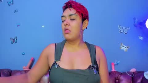 kaira_mosse_ online show from April 12, 11:57 am