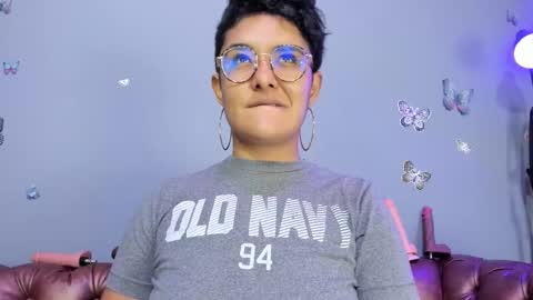 kaira_mosse_ online show from October 16, 1:25 pm