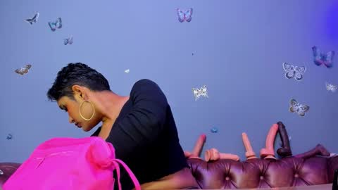 kaira_mosse_ online show from December 20, 12:09 pm