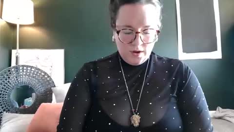 kaitrosss online show from March 2, 7:20 pm