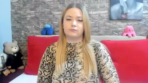 kalindahot online show from January 6, 7:06 pm