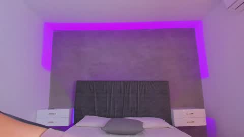 Carolina   online show from January 22, 12:27 pm