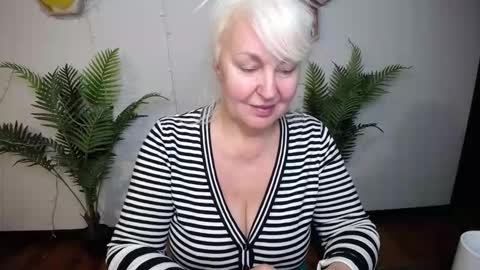 KamaliaSim online show from March 15, 9:06 pm