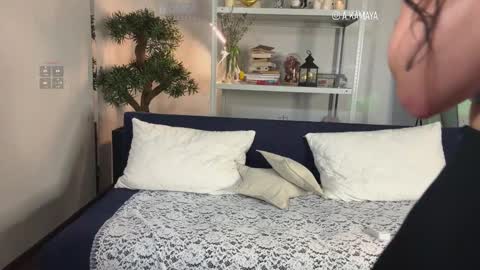 Kamelllya online show from March 9, 2:53 pm