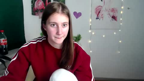 kamilla_love_ online show from October 10, 1:05 pm