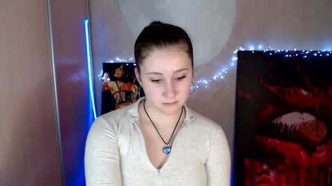 kamilla_love_ online show from April 26, 1:42 pm