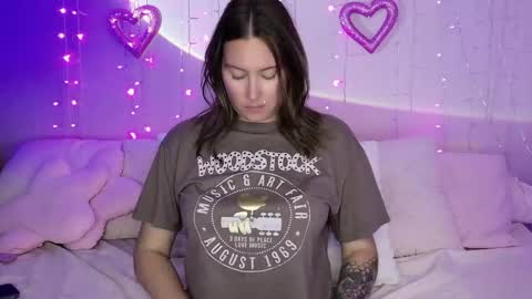 kamrynmarie69 online show from April 26, 10:07 pm