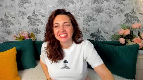 Snapshot of kandy_balls chatting on February 6, 1:05 am kandy_balls online show from February 6, 1:05 am