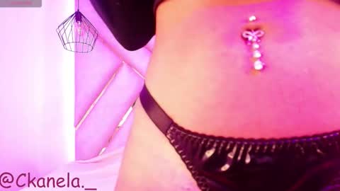 Snapshot of kanela_miller_ chatting on October 19, 12:51 pm Cami online show from October 19, 12:51 pm