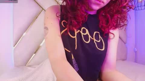 Snapshot of kanela_miller_ chatting on September 14, 12:25 pm Cami online show from September 14, 12:25 pm