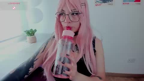 Hanny online show from July 15, 6:01 pm