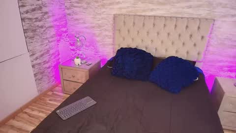 kaorusweet online show from November 8, 11:37 am