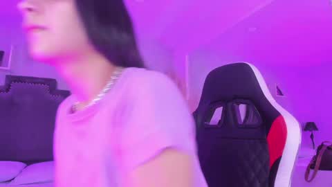 Karely online show from April 27, 12:57 pm