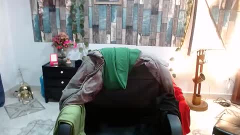 karima_sarabe online show from October 25, 10:27 pm