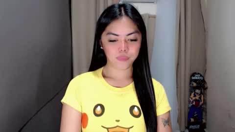 I AM BELLE online show from April 9, 7:08 pm