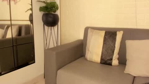 Kari online show from October 22, 11:37 am