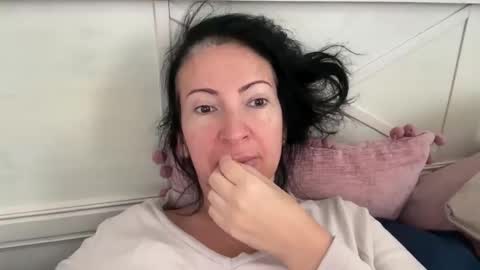 Karina online show from April 9, 8:31 am