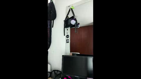 KARINNA  RAVEN online show from April 1, 7:55 pm