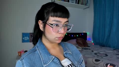 Ill be on at sunday see u Lynn  Could u help me to reach 100 Thmbs upp plssss   Independent girl 3 online show from January 16, 2:51 am