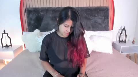 Karla Gonzaless online show from April 22, 7:33 pm