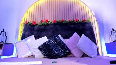 Karla Gonzaless online show from February 23, 2:18 pm